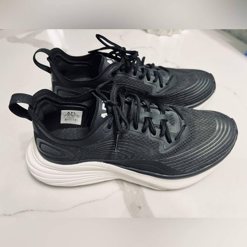 Women’s APL Streamline